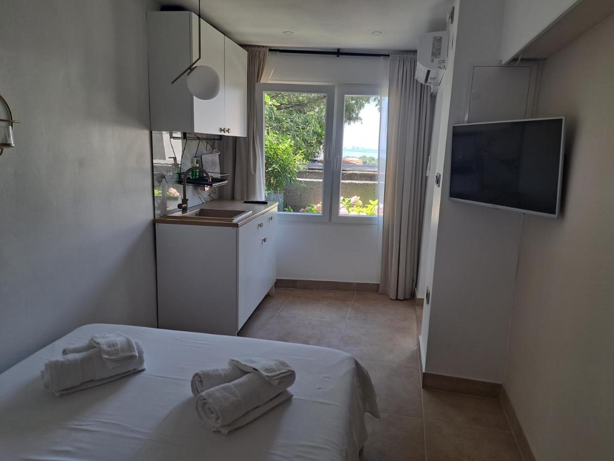Apartment Melany Senj  Bagian luar foto
